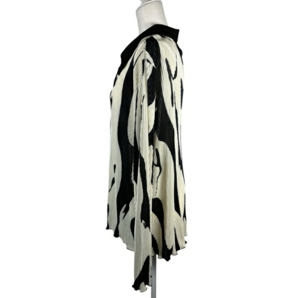Fashion Nova 3X Zahara Button Down Abstract Shirt Top, Long Sleeve Collar NWT - Picture 3 of 9